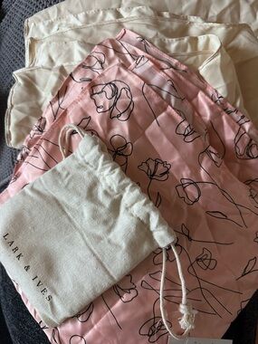 Lark & Ives Scarf Set